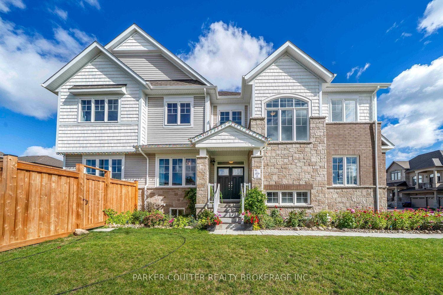 728 Mika Street, Innisfil, ON L9S 0R7
