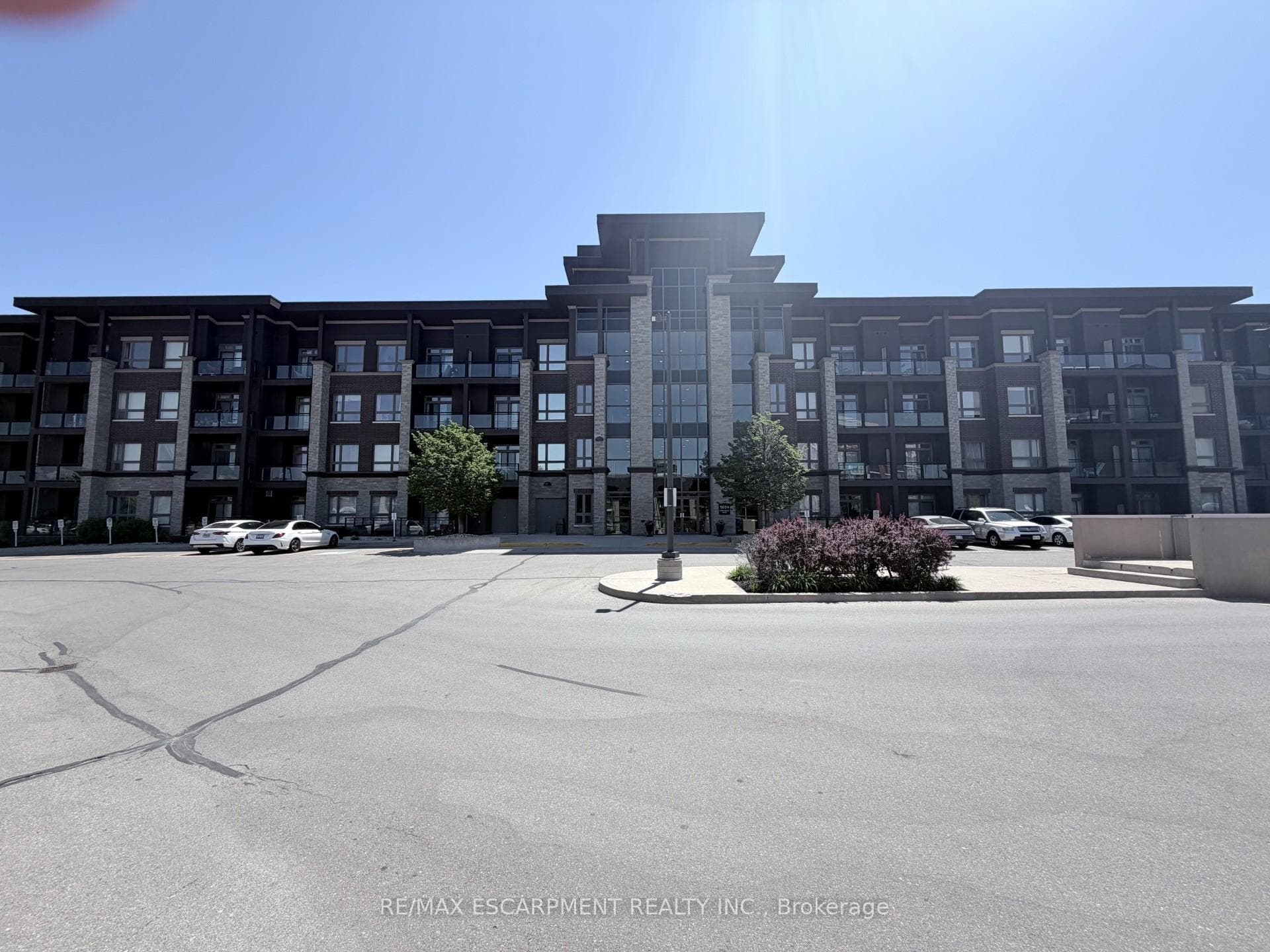 5010 Corporate Drive 408, Burlington, ON L7L 0H6