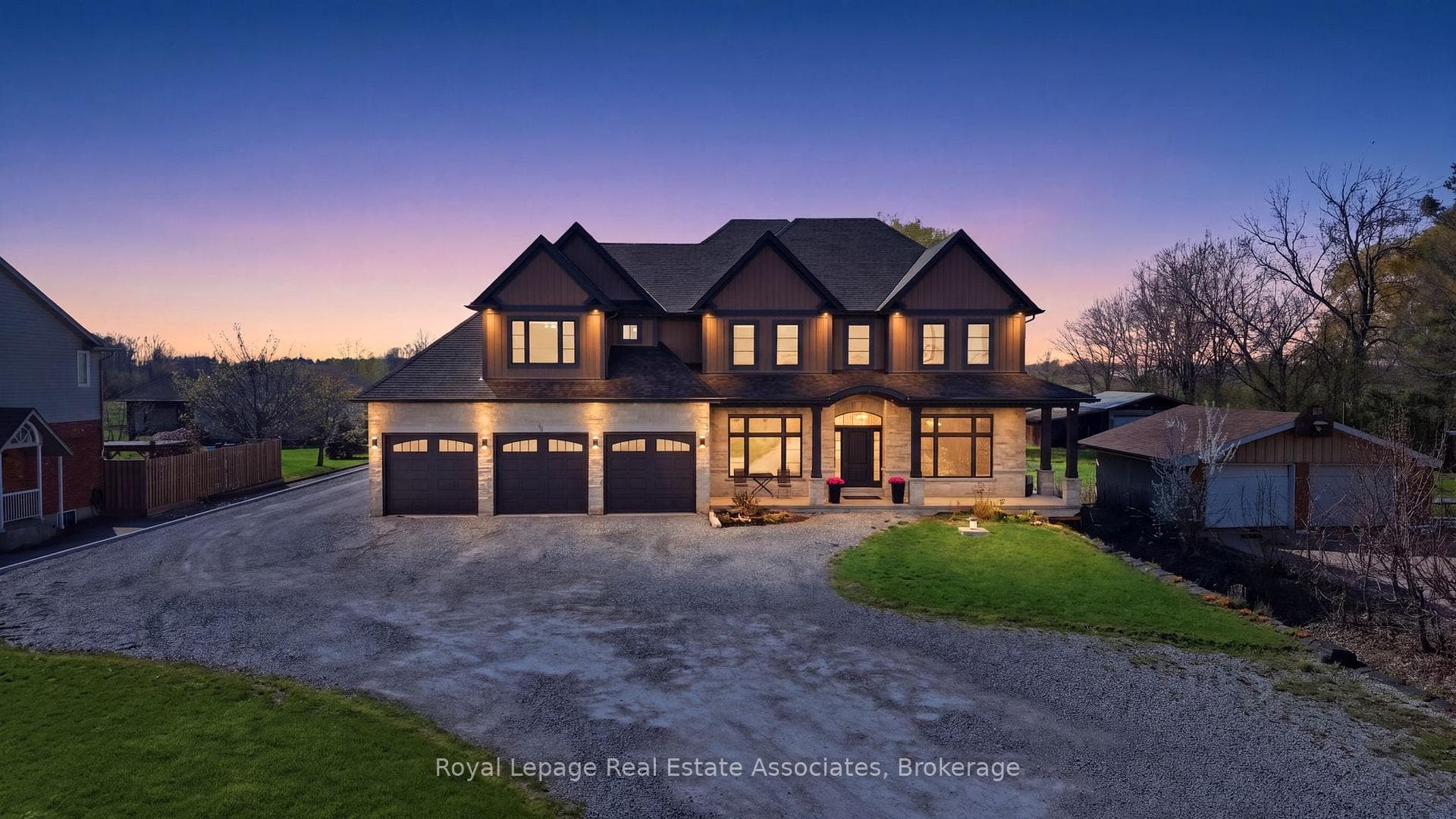 43 Third Road E, Hamilton, ON L8J 3J5