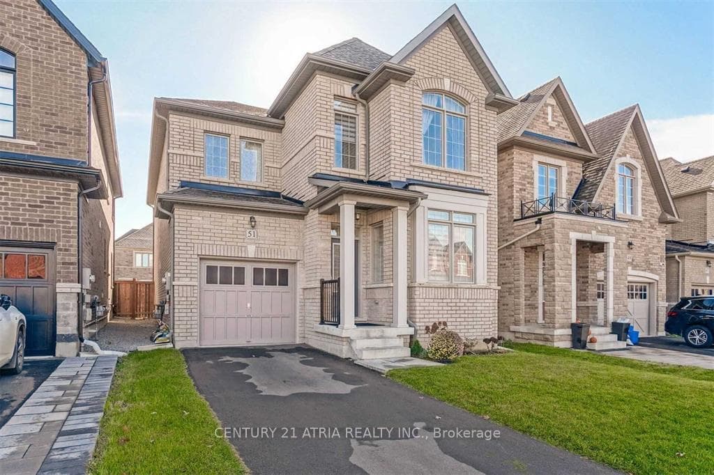 51 Temple Avenue, East Gwillimbury, ON L9N 0P2