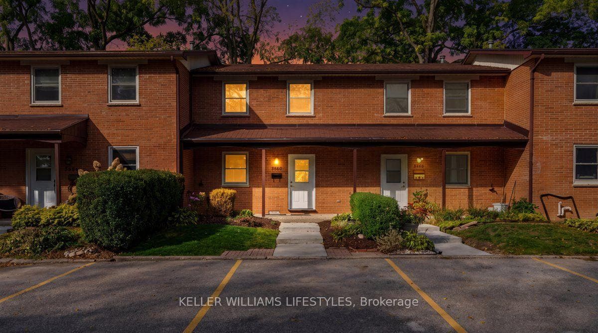 366 Head Street N D, Strathroy-Caradoc, ON N7G 2J9