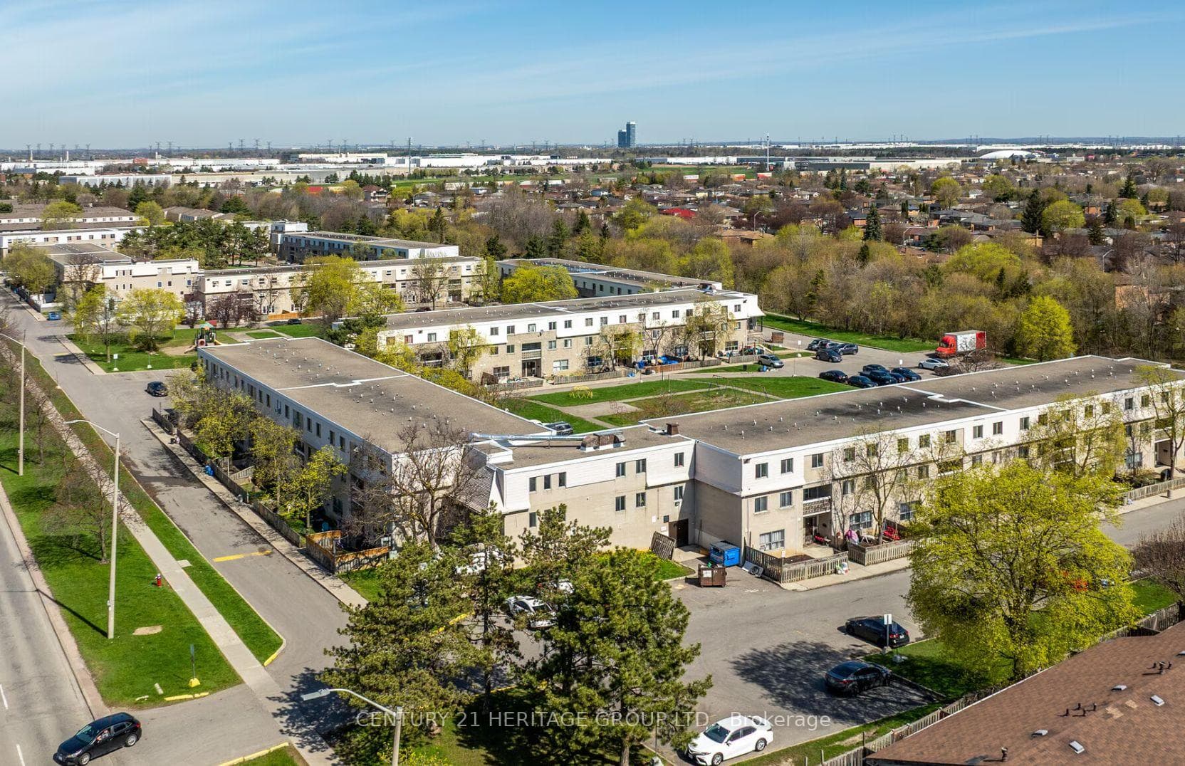 7555 Goreway Drive 131, Mississauga, ON L4T 3M9