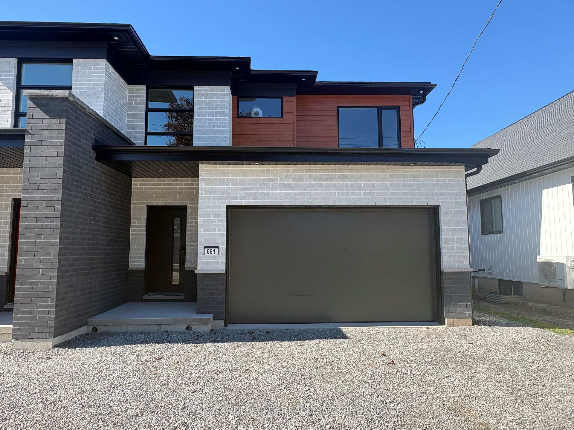 661 Clare Avenue, Welland, ON L3C 3B9