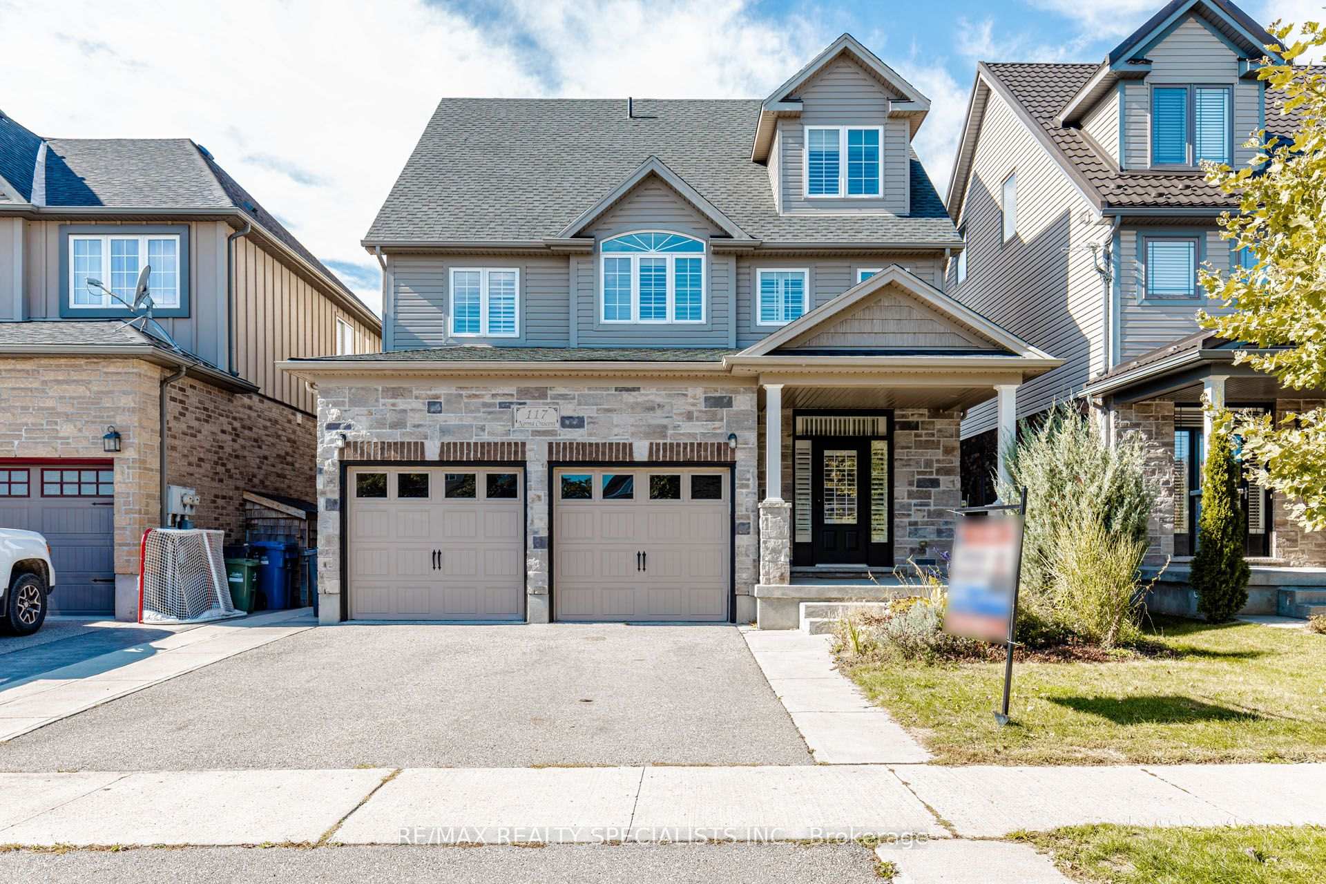 117 Norma Crescent Main & Upper, Guelph, ON N1E 0K5