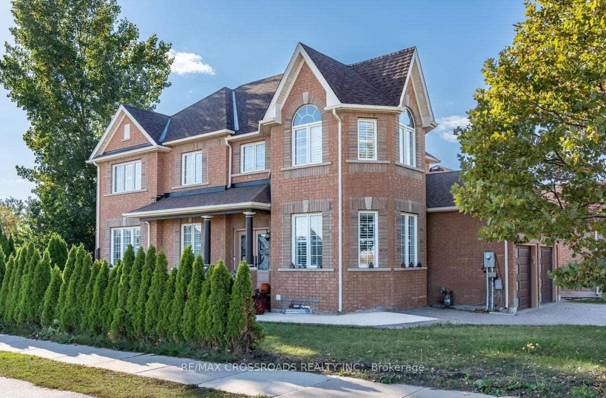 1090 Trudeau Drive, Milton, ON L9T 0A3
