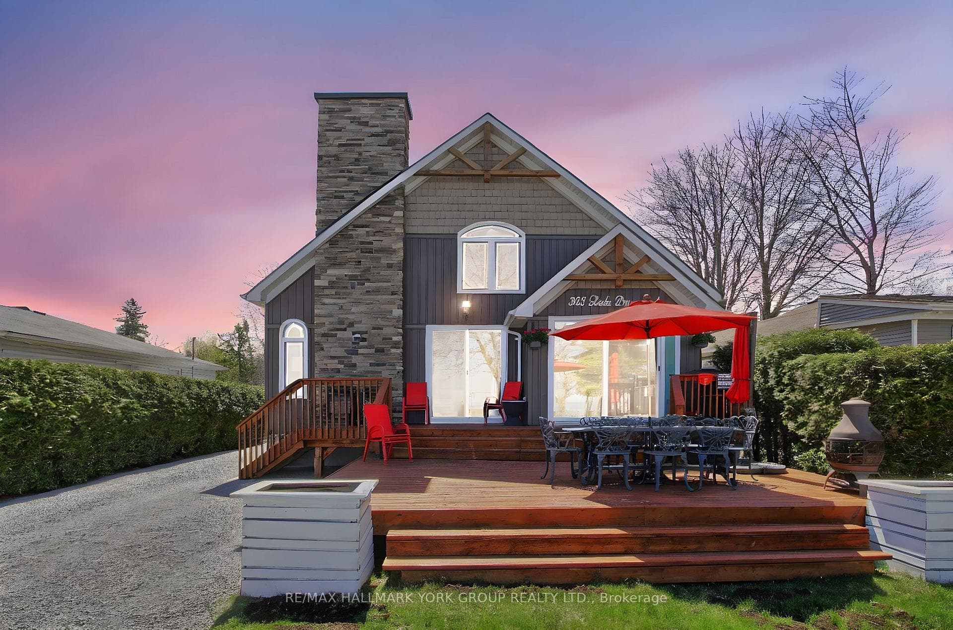303 LAKE DR EAST Drive, Georgina, ON L0E 1S0