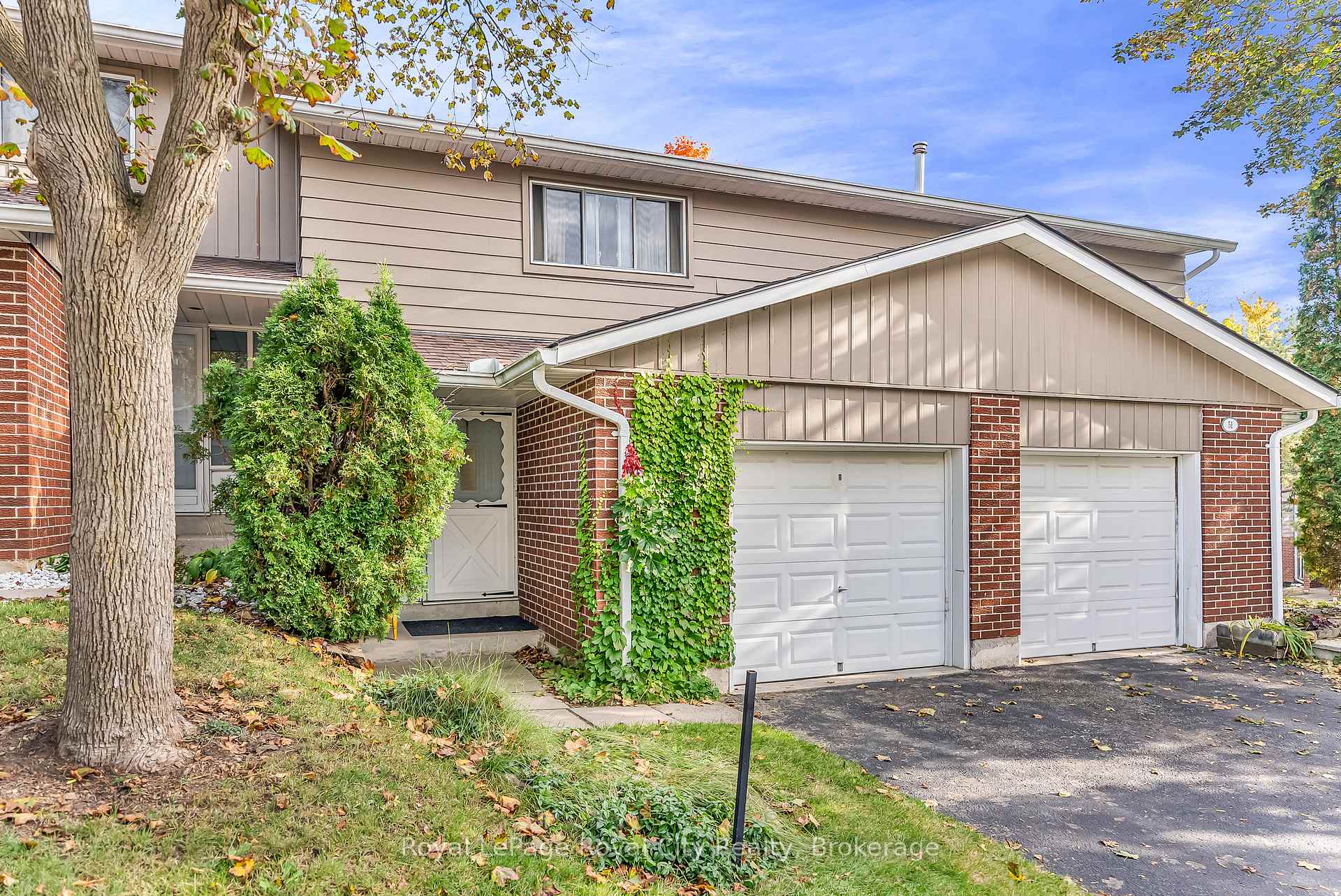 16 Hadati Road 52, Guelph, ON N1E 6M2