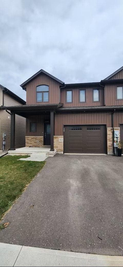 53 Lamb Crescent, Thorold, ON L2V 0G8