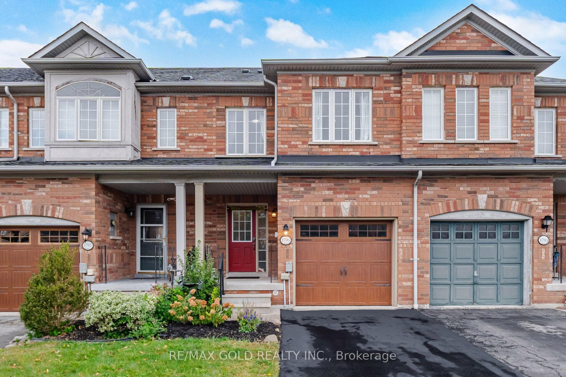 1795 Cobra Crescent, Burlington, ON L7L 7L7