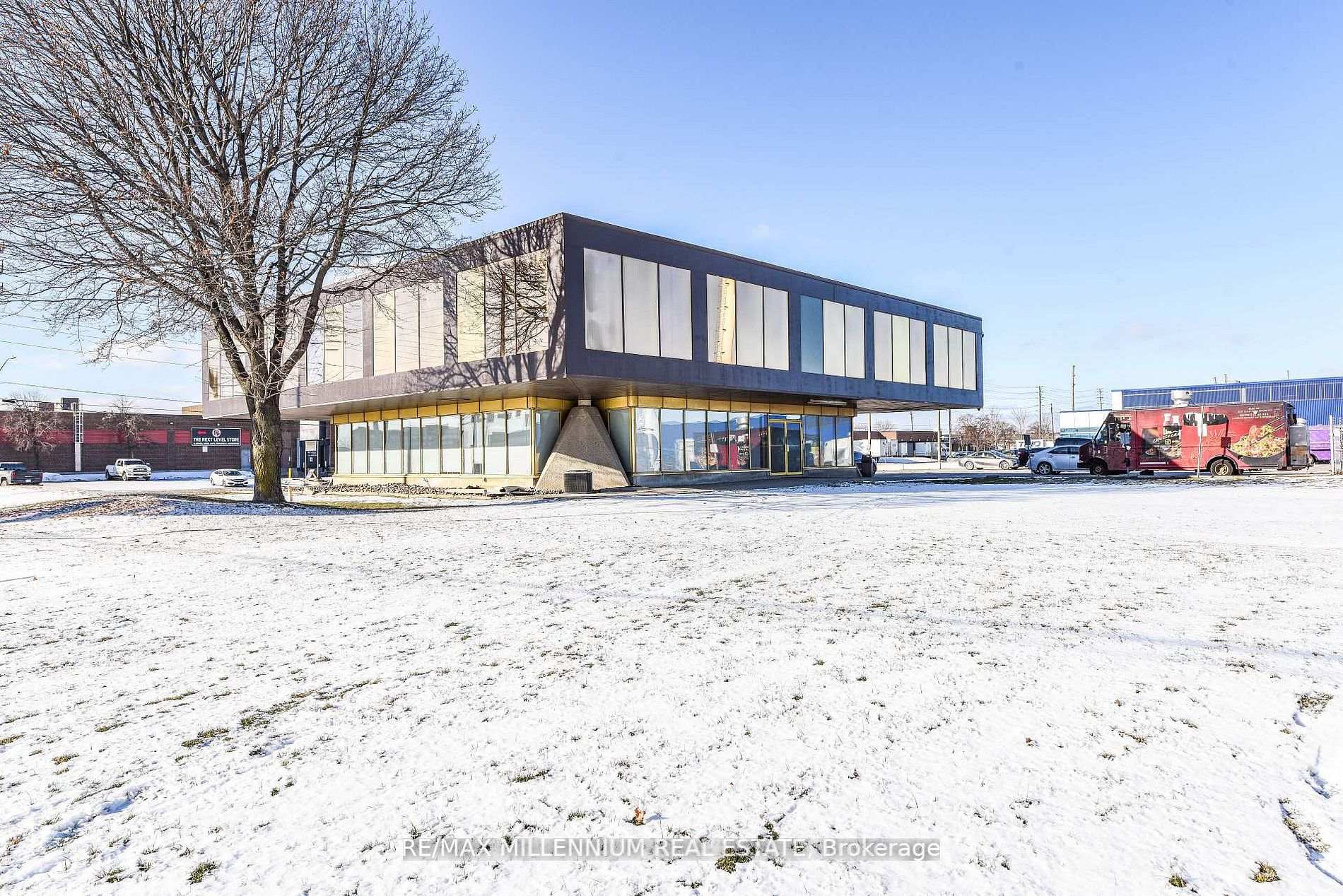 1300 E Steeles Avenue E 217, Brampton, ON L6T 1A2