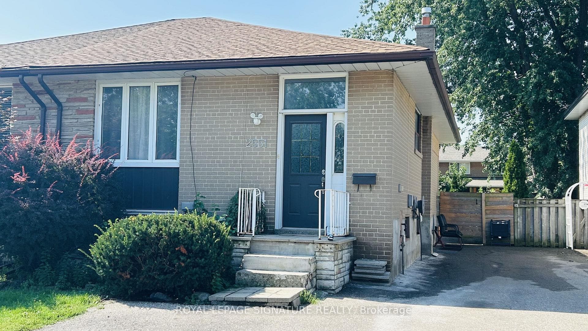 2551 Padstow Crescent UPPER, Mississauga, ON L5J 2G2