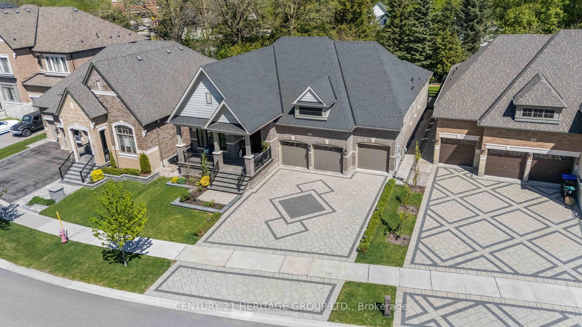 18 Mumberson Street, Innisfil, ON L0L 1L0