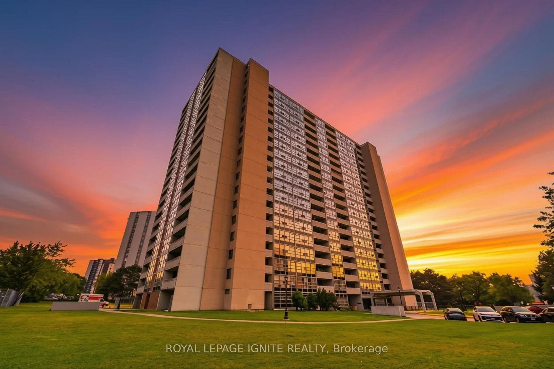 3380 Eglinton Avenue E 1712, Toronto, ON M1J 3L6