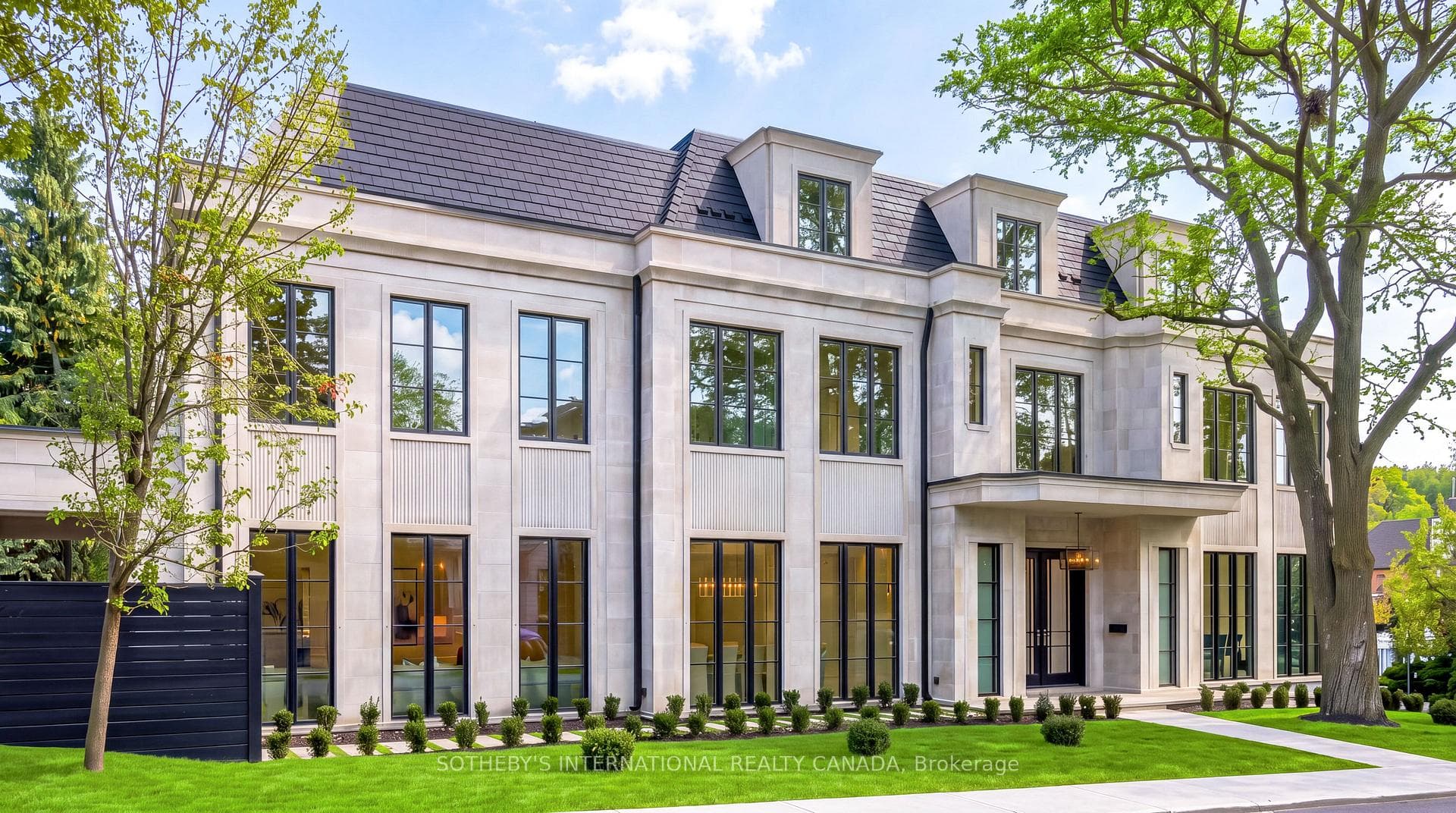 170 Forest Hill Road, Toronto, ON M5P 2N4