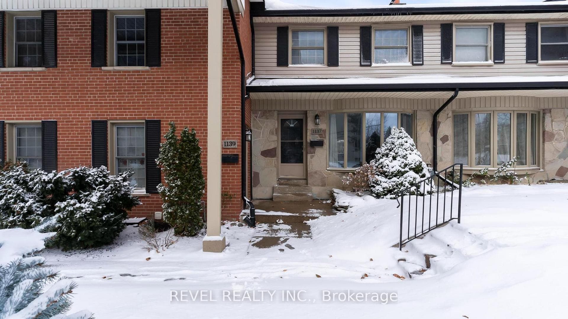 1137 Oxford Street W, London North, ON N6H 1V6