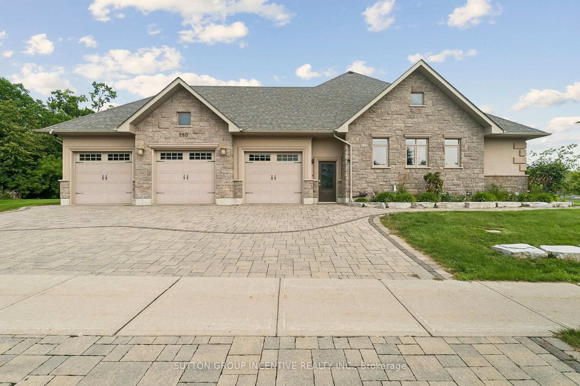 260 Sunnybrae Avenue, Innisfil, ON L9S 1J1