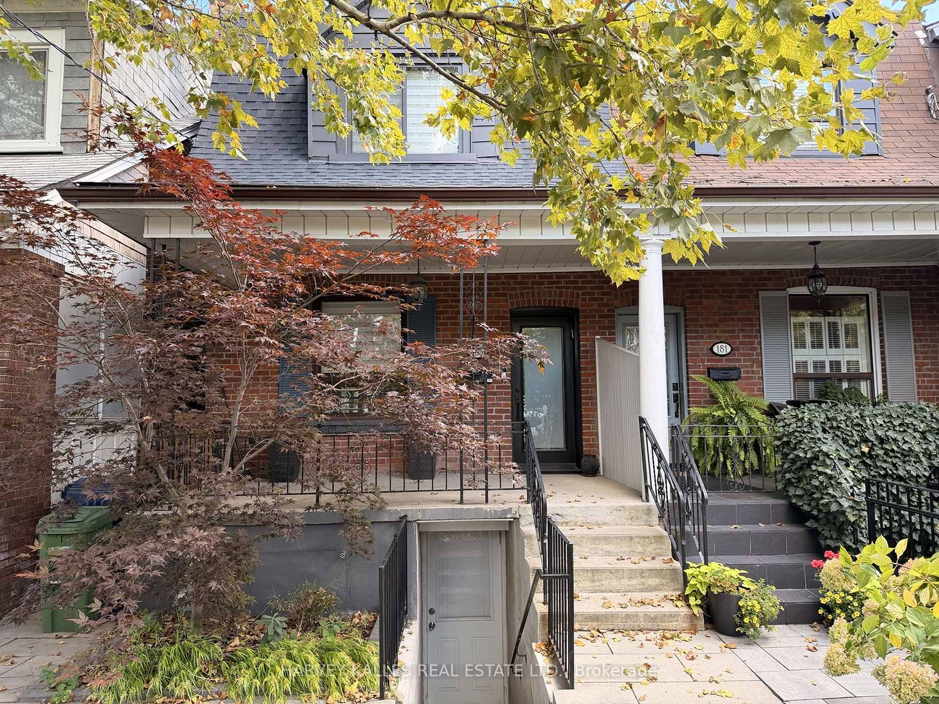 183 Westmount Avenue Lower, Toronto, ON M6E 3M6