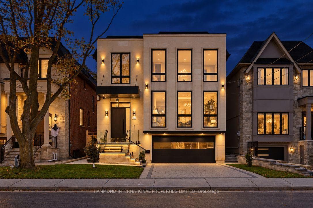 243 Florence Avenue, Toronto, ON M2N 1G7