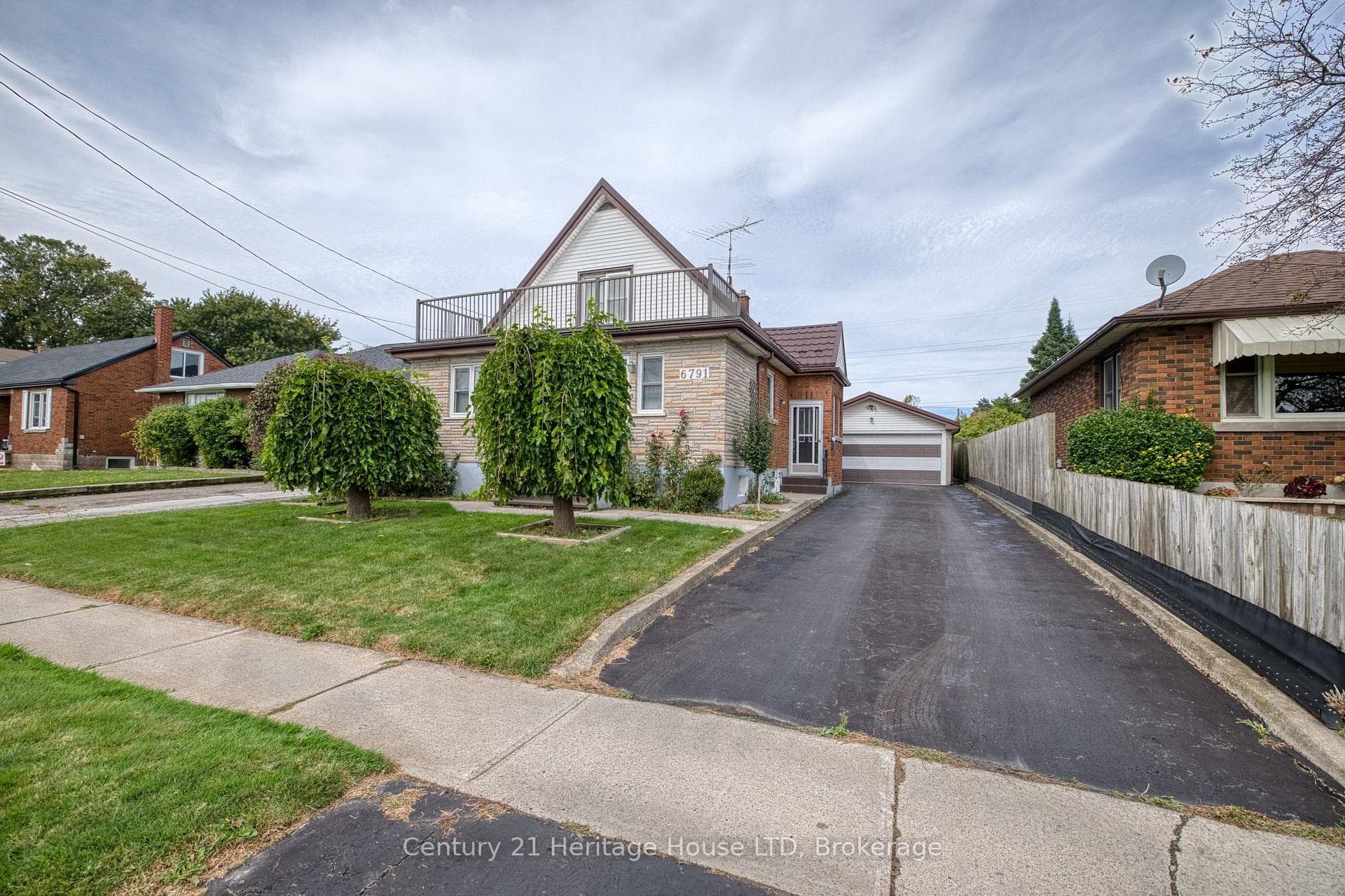 6791 Dunn Street, Niagara Falls, ON L2G 2R3
