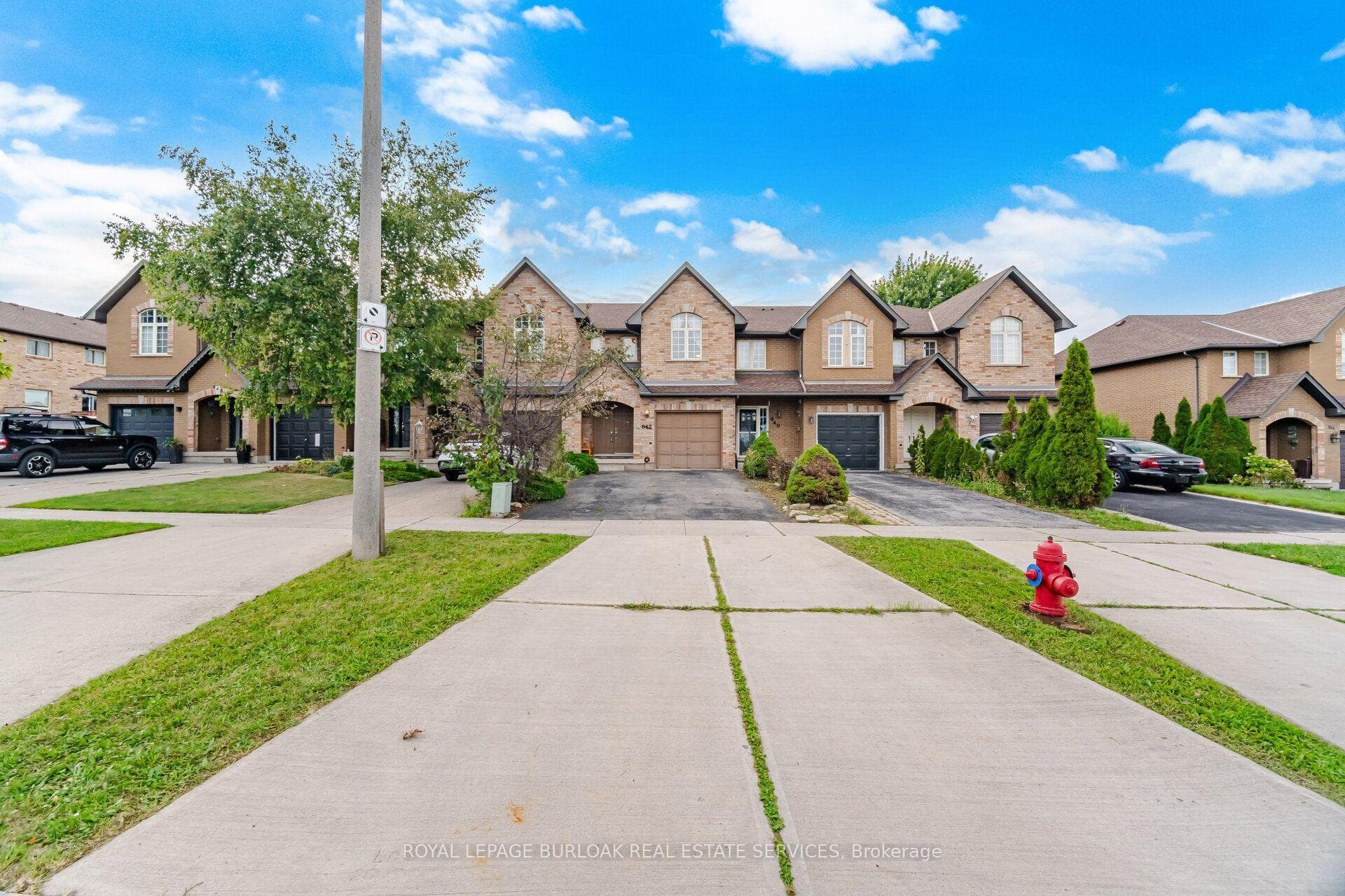 842 Upper Kenilworth Avenue, Hamilton, ON L8T 5A6