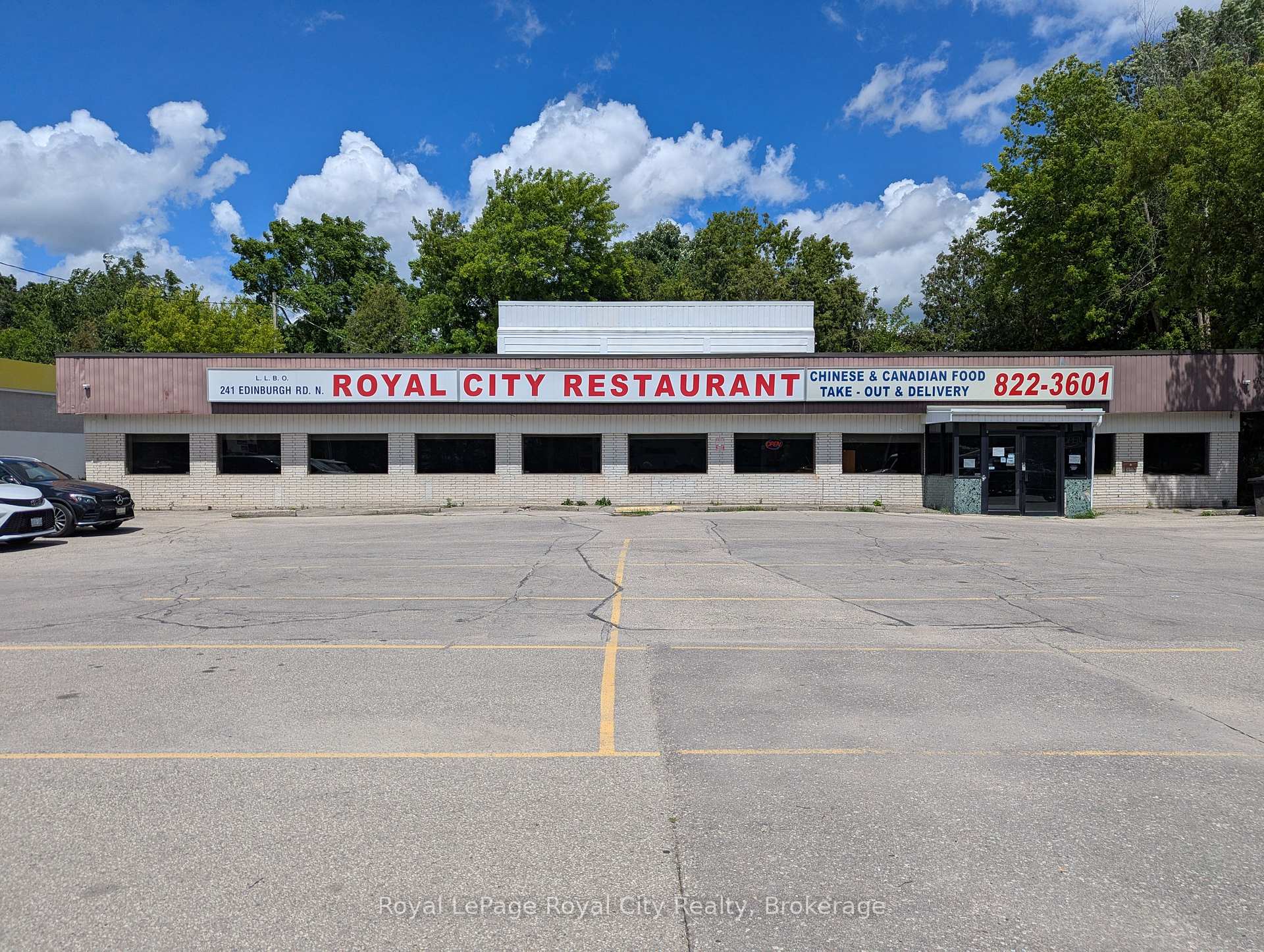 241 Edinburgh Road N, Guelph, ON N1H 5S2