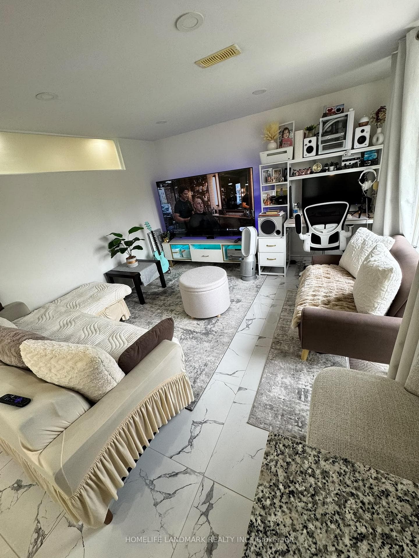 18 S Faye Drive S Basement, Toronto, ON M2J 3S6