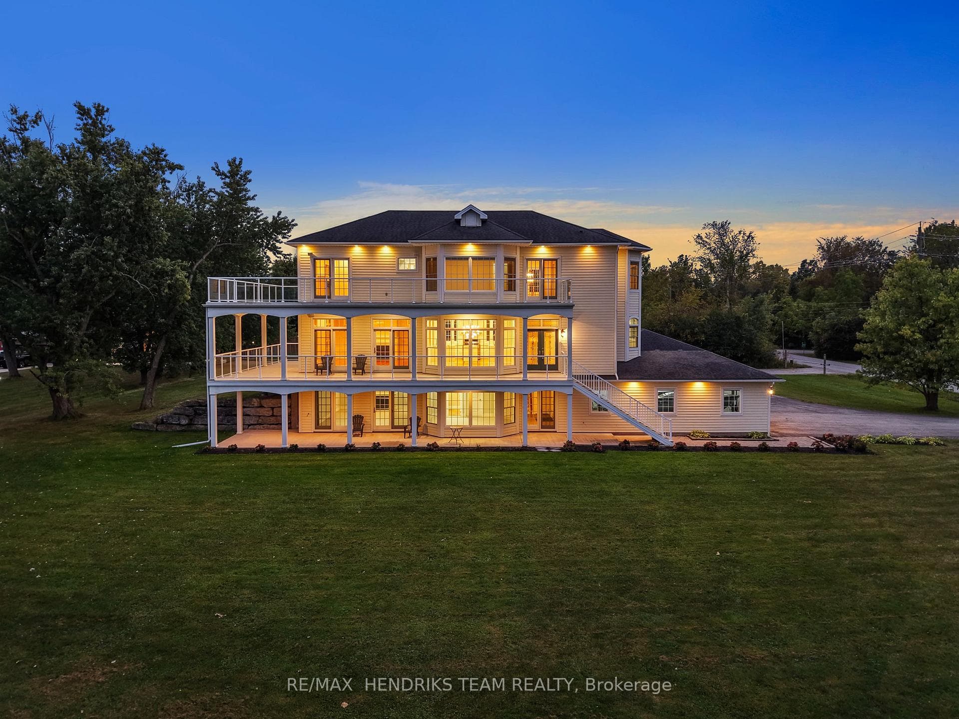 4069 Niagara River Parkway, Fort Erie, ON L0S 1S0