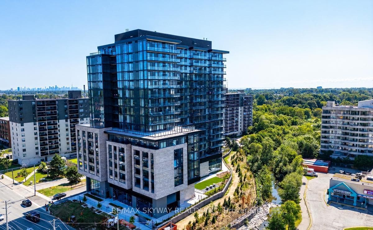 86 Dundas Street E 523, Mississauga, ON L5A 0B1