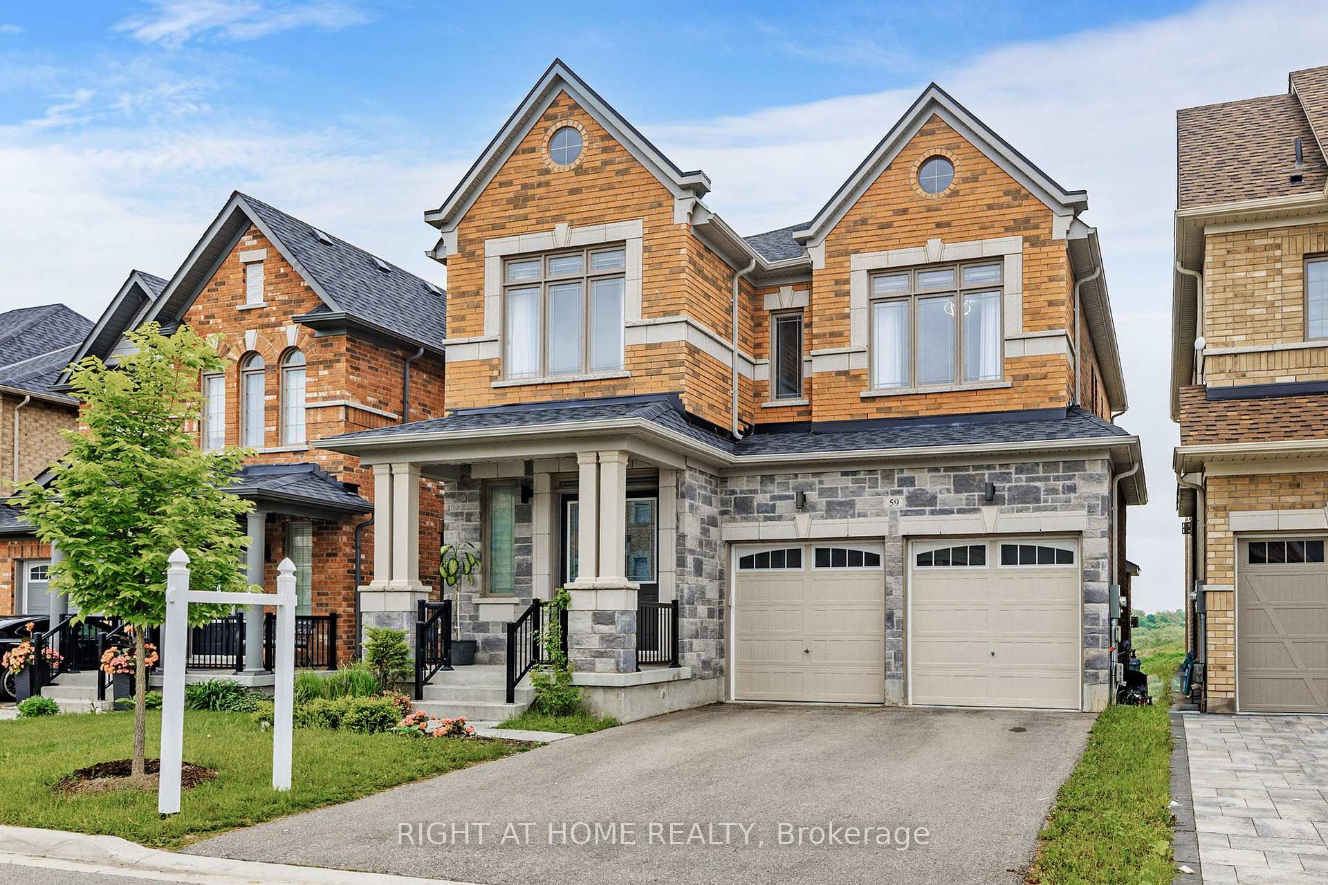 59 Hydrangea Hollow, East Gwillimbury, ON L9N 0T1