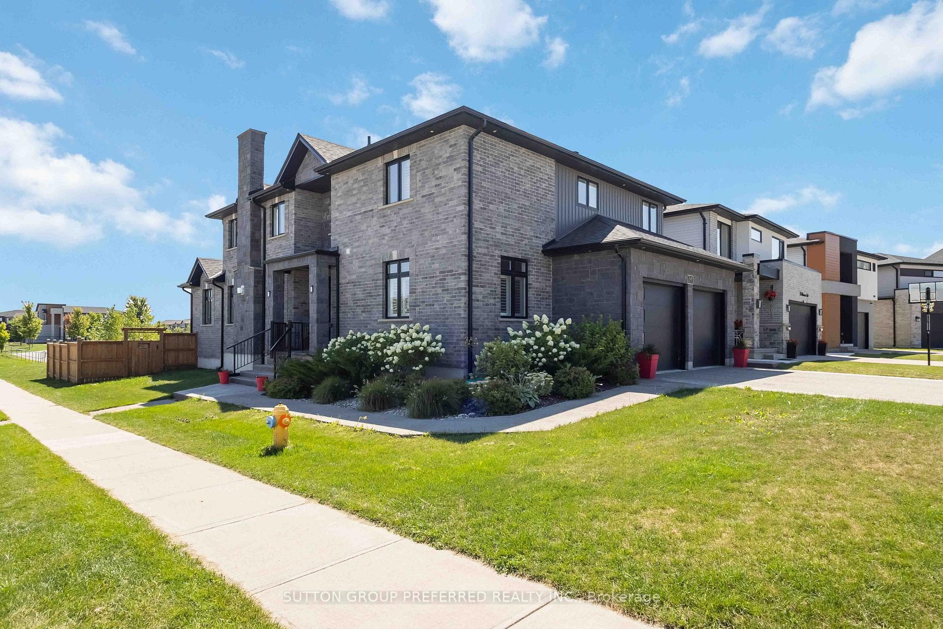 2849 HEARDCREEK Trail, London North, ON N6G 0W1