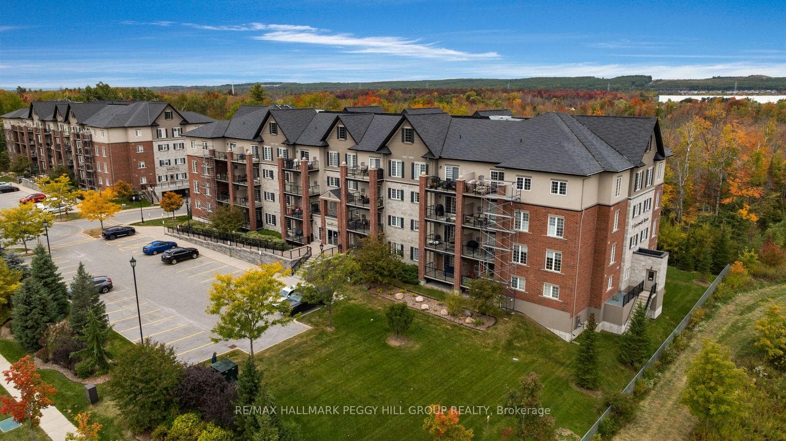 5 Greenwich Street 212, Barrie, ON L4N 7Y8