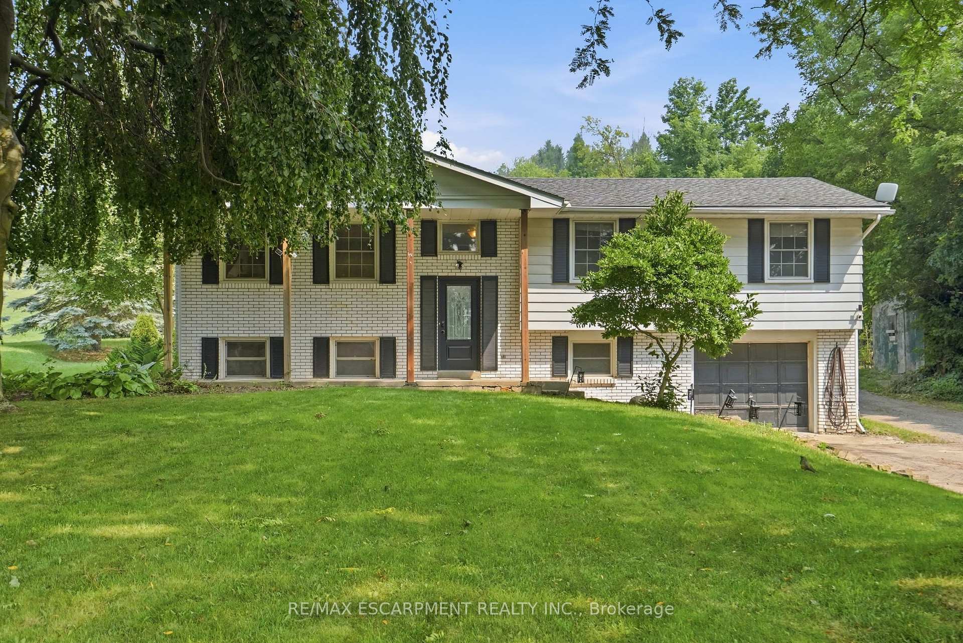 1311 Concession 6 Road, Hamilton, ON L8B 1N5