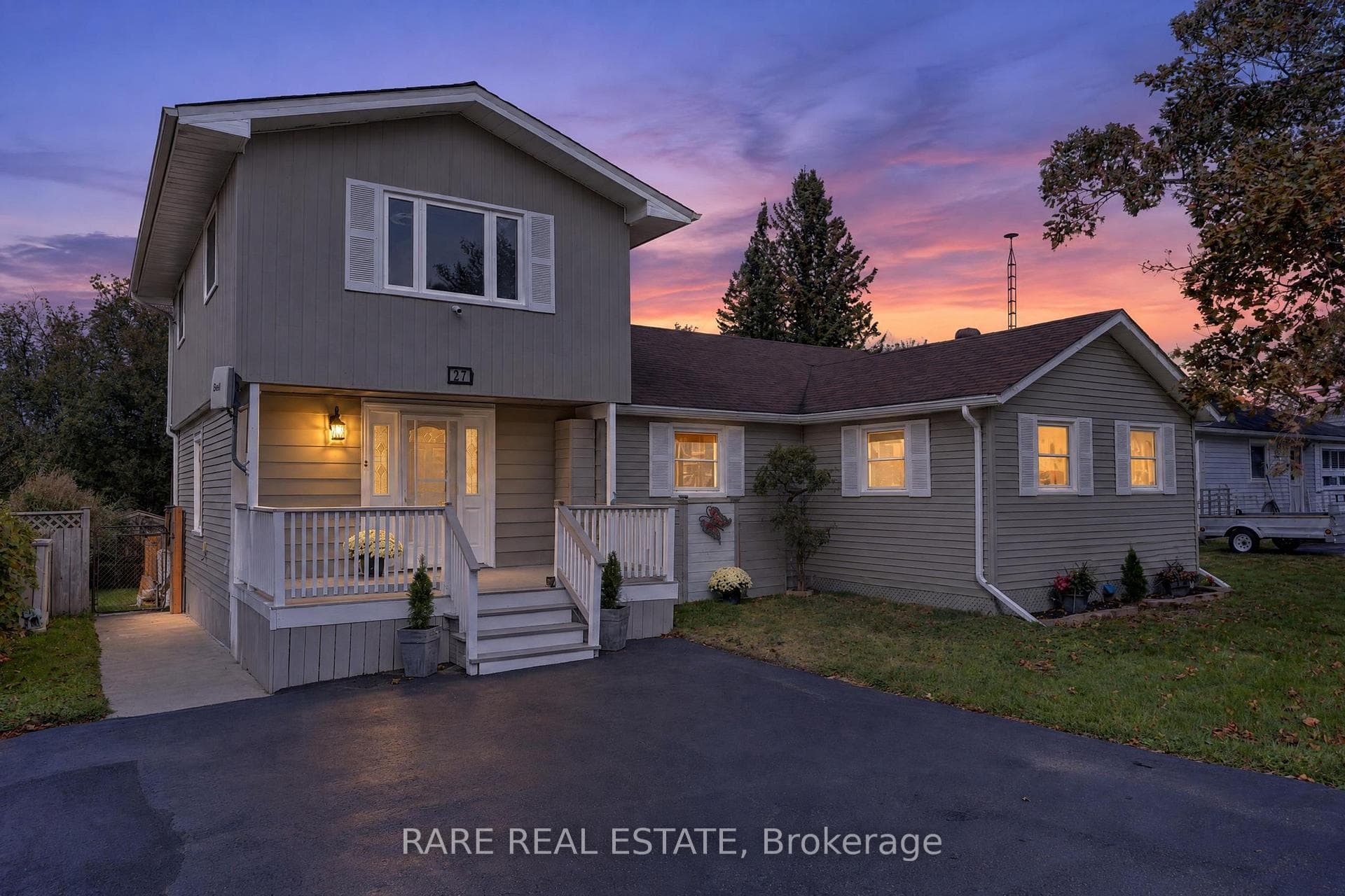 27 Carleton Boulevard, Hamilton Township, ON K9A 4J9