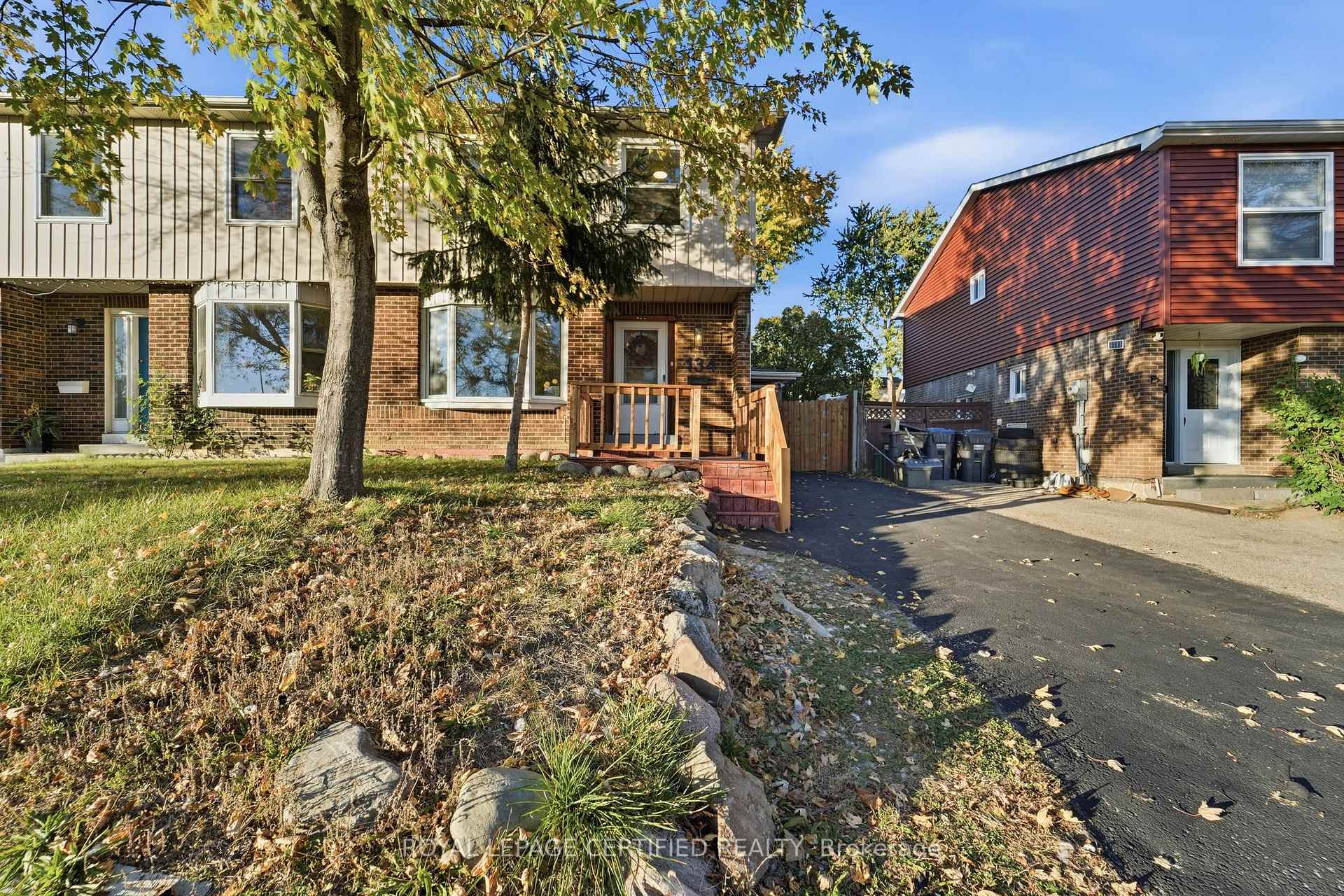134 Hansen Road N, Brampton, ON L6V 2G6