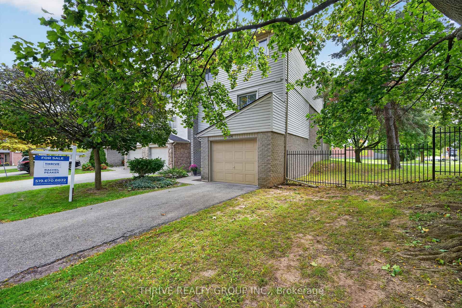 300 Sandringham Crescent 34, London South, ON N6C 5B4