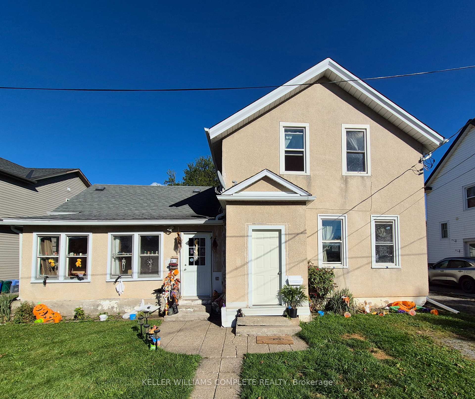 20 Carleton Street N, Thorold, ON L2V 2A4