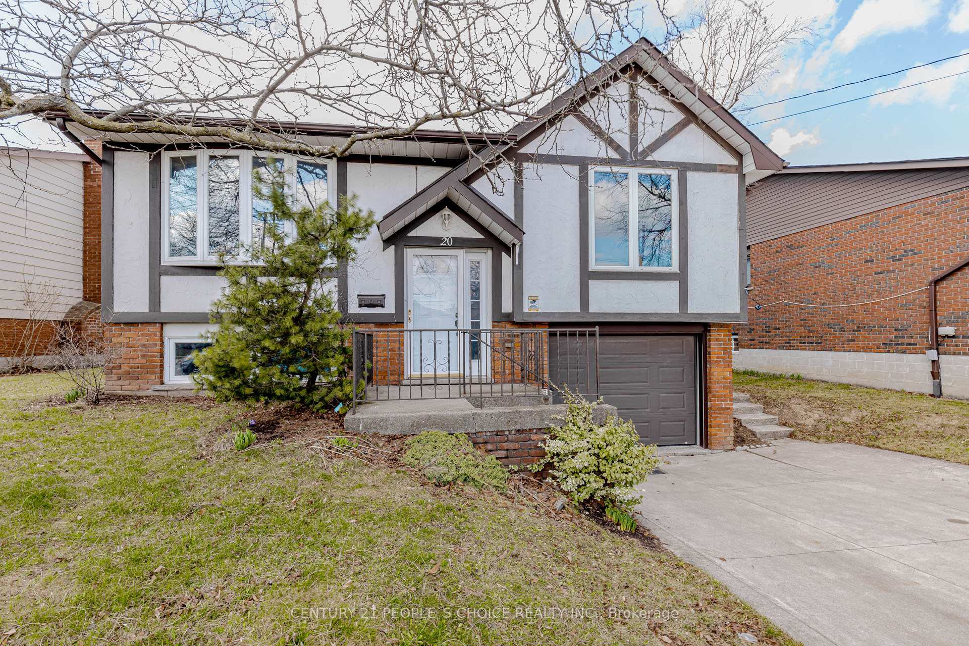 20 Normajean Avenue, Hamilton, ON L8W 1S2