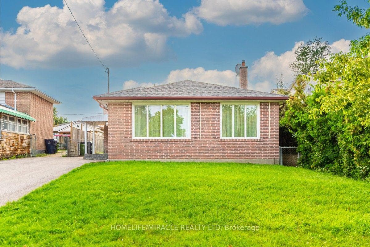 20 Mayhill Crescent, Toronto, ON M1G 1K6
