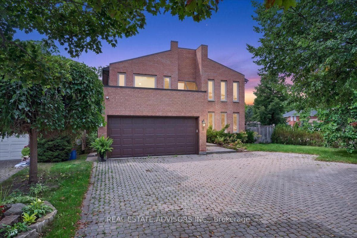 1 Bronte Road, Markham, ON L3T 7H5
