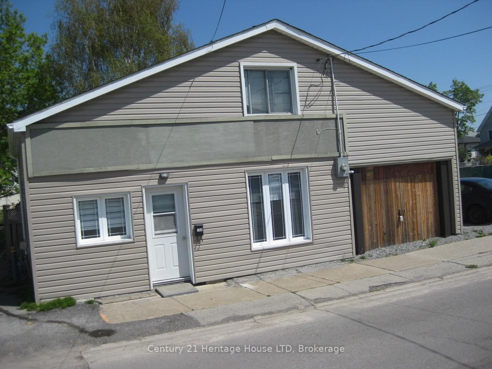 104 Fraser Street, Port Colborne, ON L3K 1E4