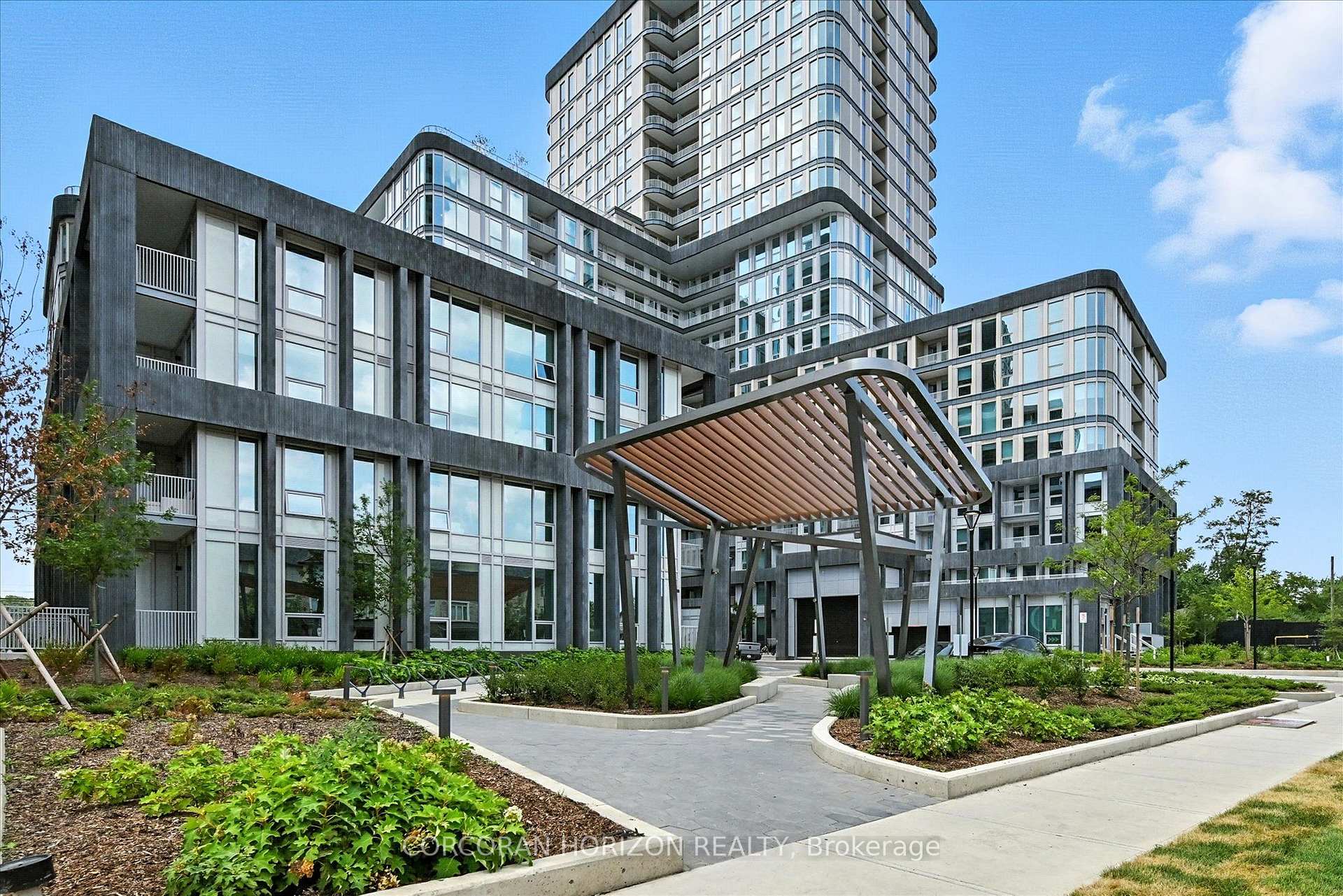 3240 William Coltson Avenue 110, Oakville, ON L6H 8C8
