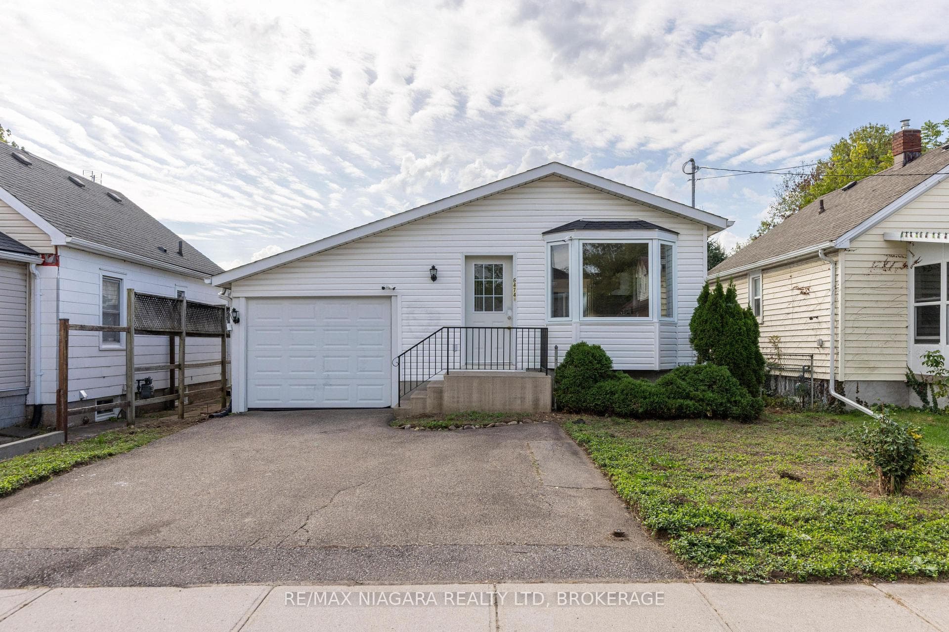 6474 Taylor Street, Niagara Falls, ON L2G 2G1