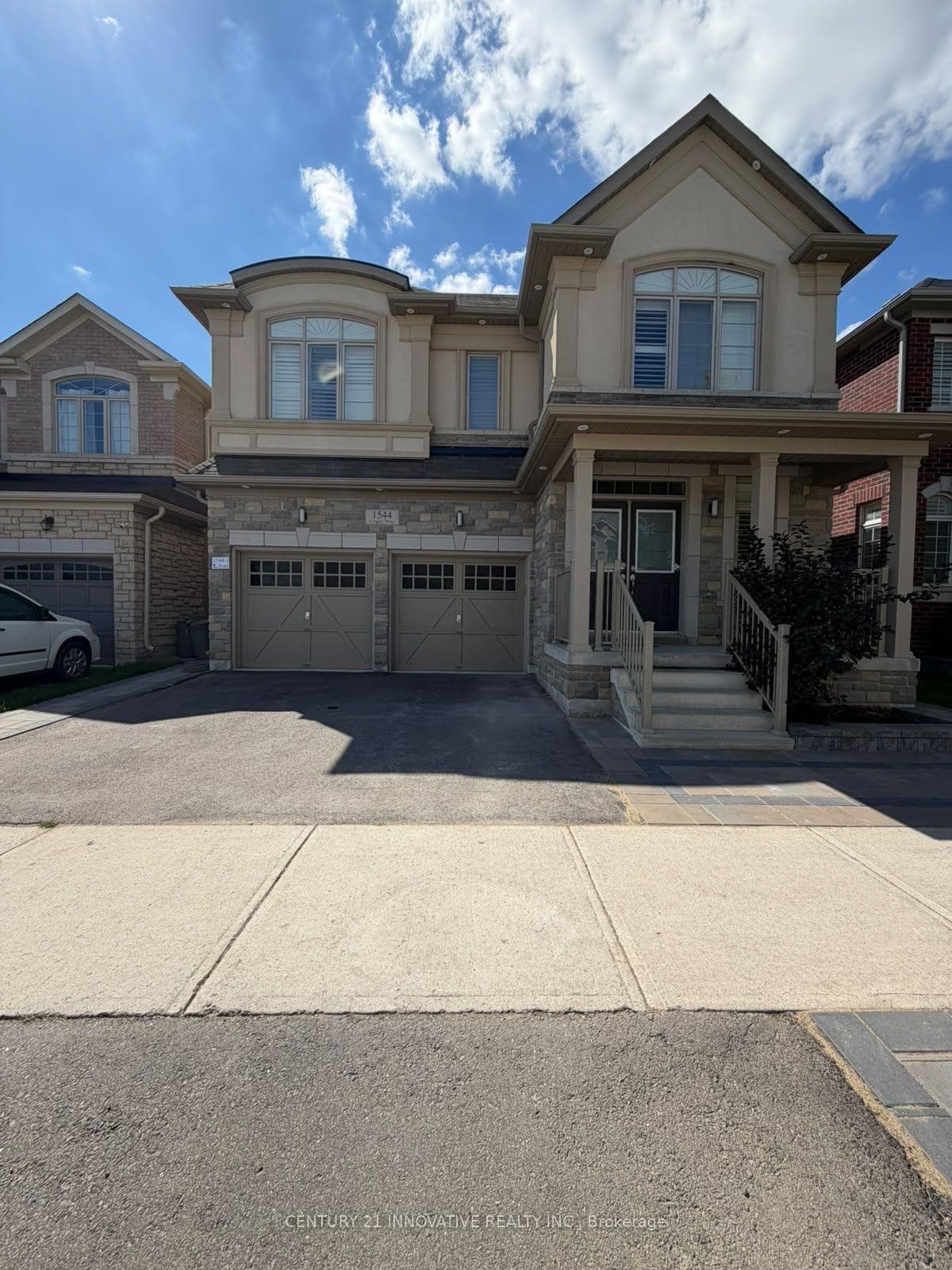 1544 Leger Way, Milton, ON L9E 1H4
