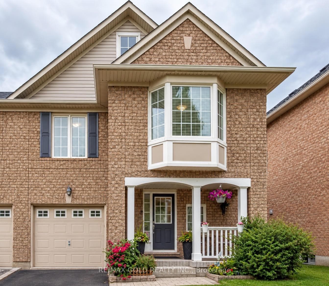 22 Roy Rainey Avenue, Markham, ON L6E 2B5
