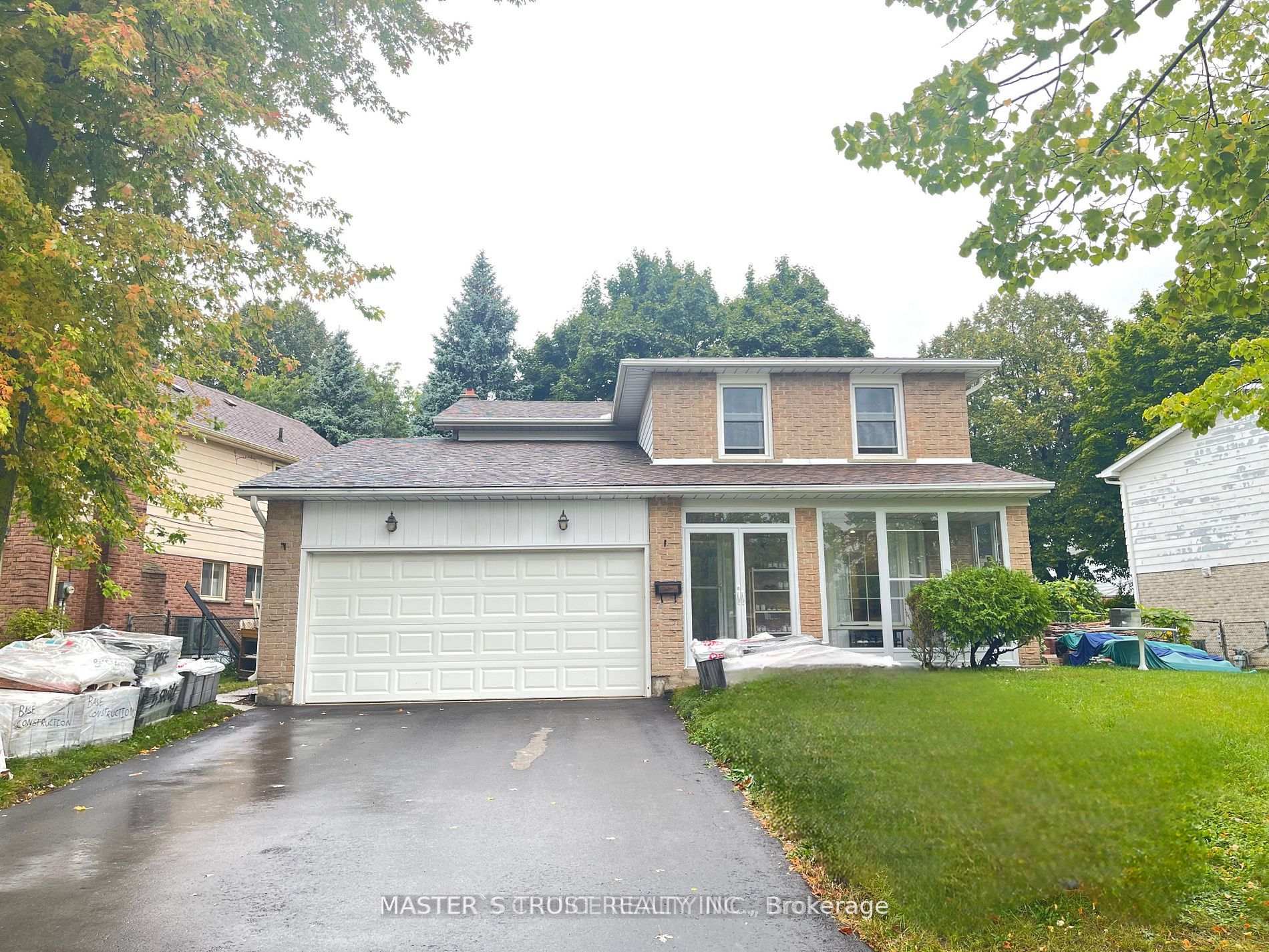 110 Placentia Boulevard Bsmt, Toronto, ON M1S 4C5