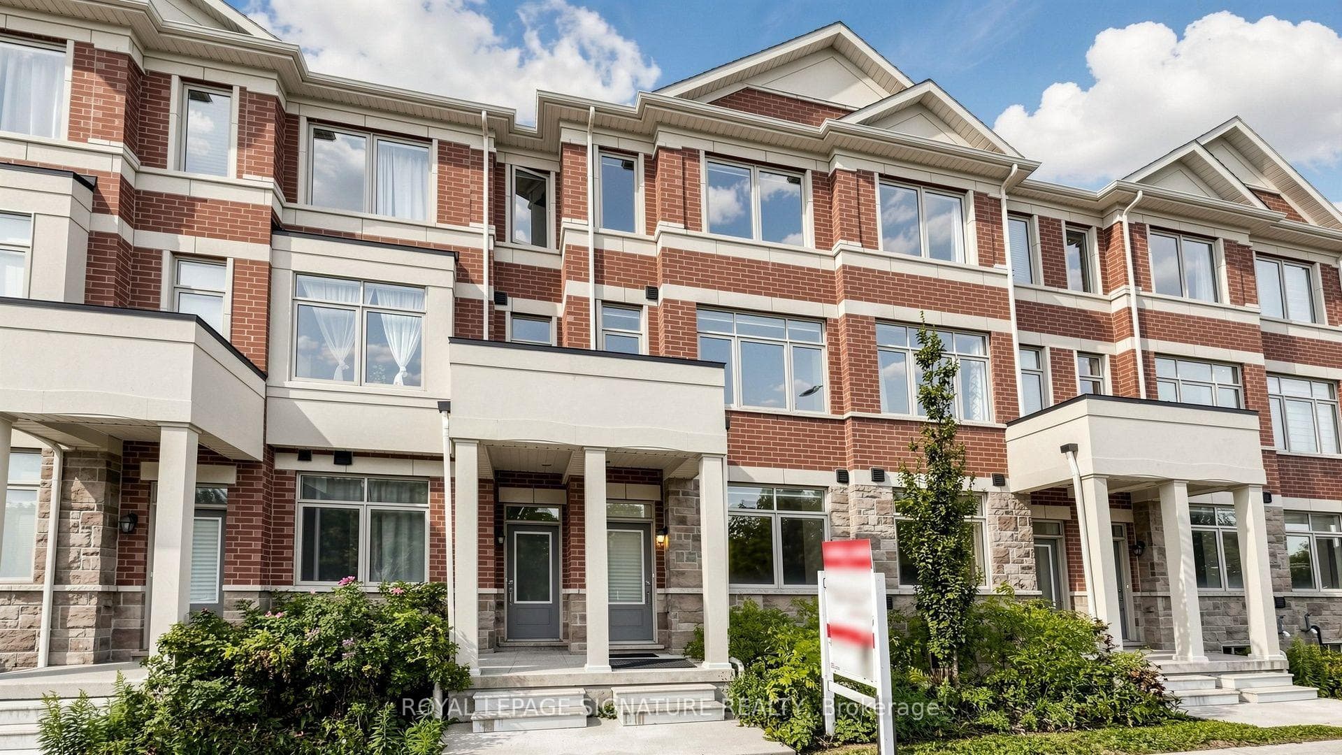 65 Carneros Way, Markham, ON L6B 1R2