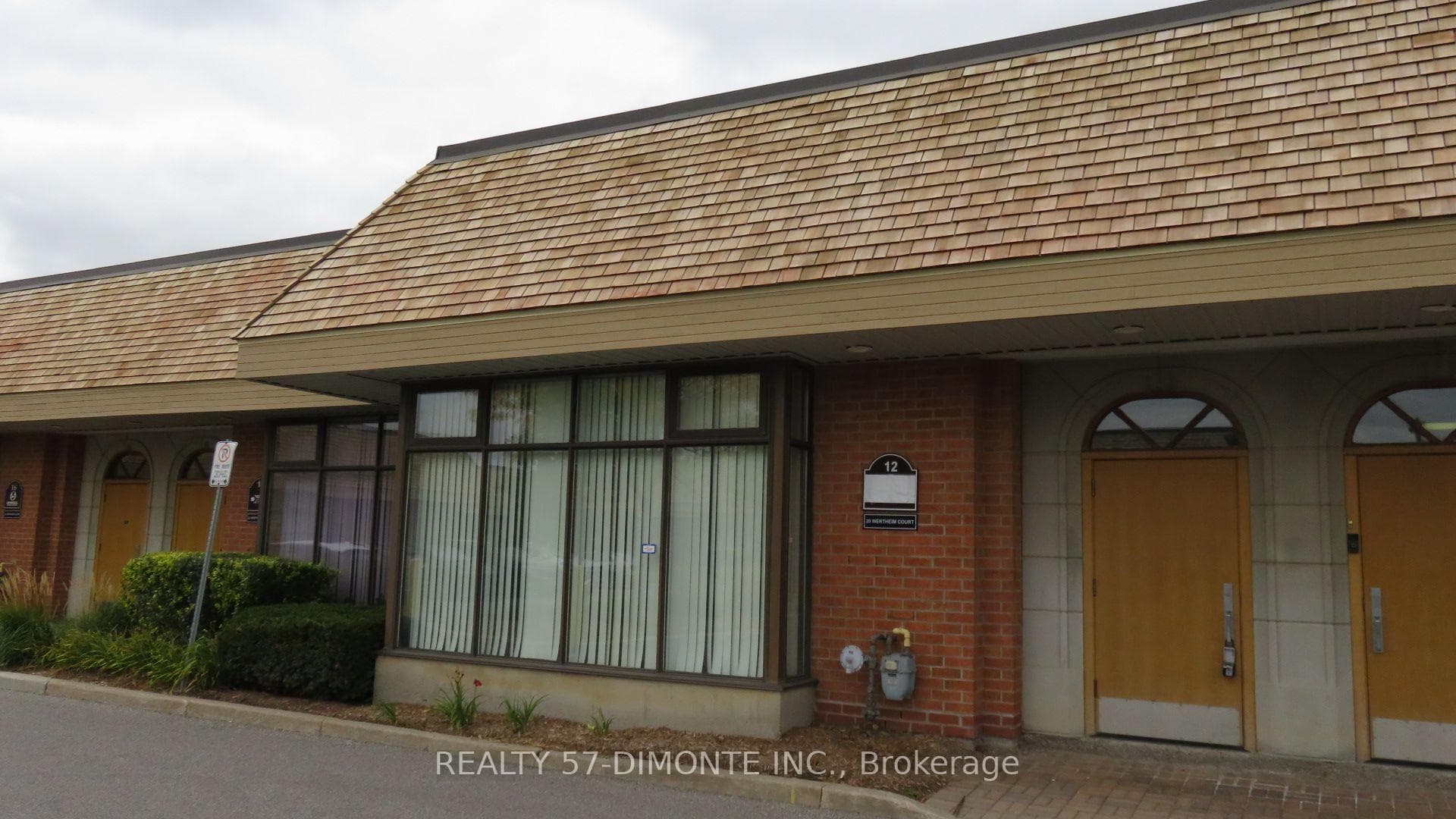 20 Wertheim Court 12, Richmond Hill, ON L4B 3A8