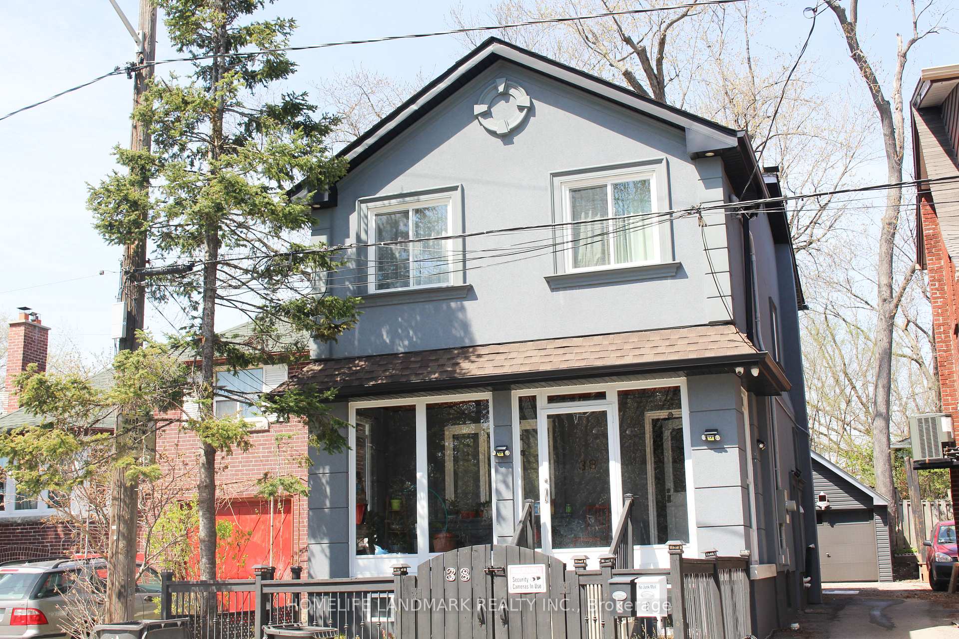 38 Glenvalley Drive, Toronto, ON M6M 4V9