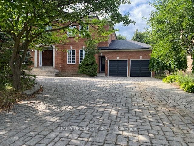 17 Dunloe Road, Richmond Hill, ON L4B 2H6