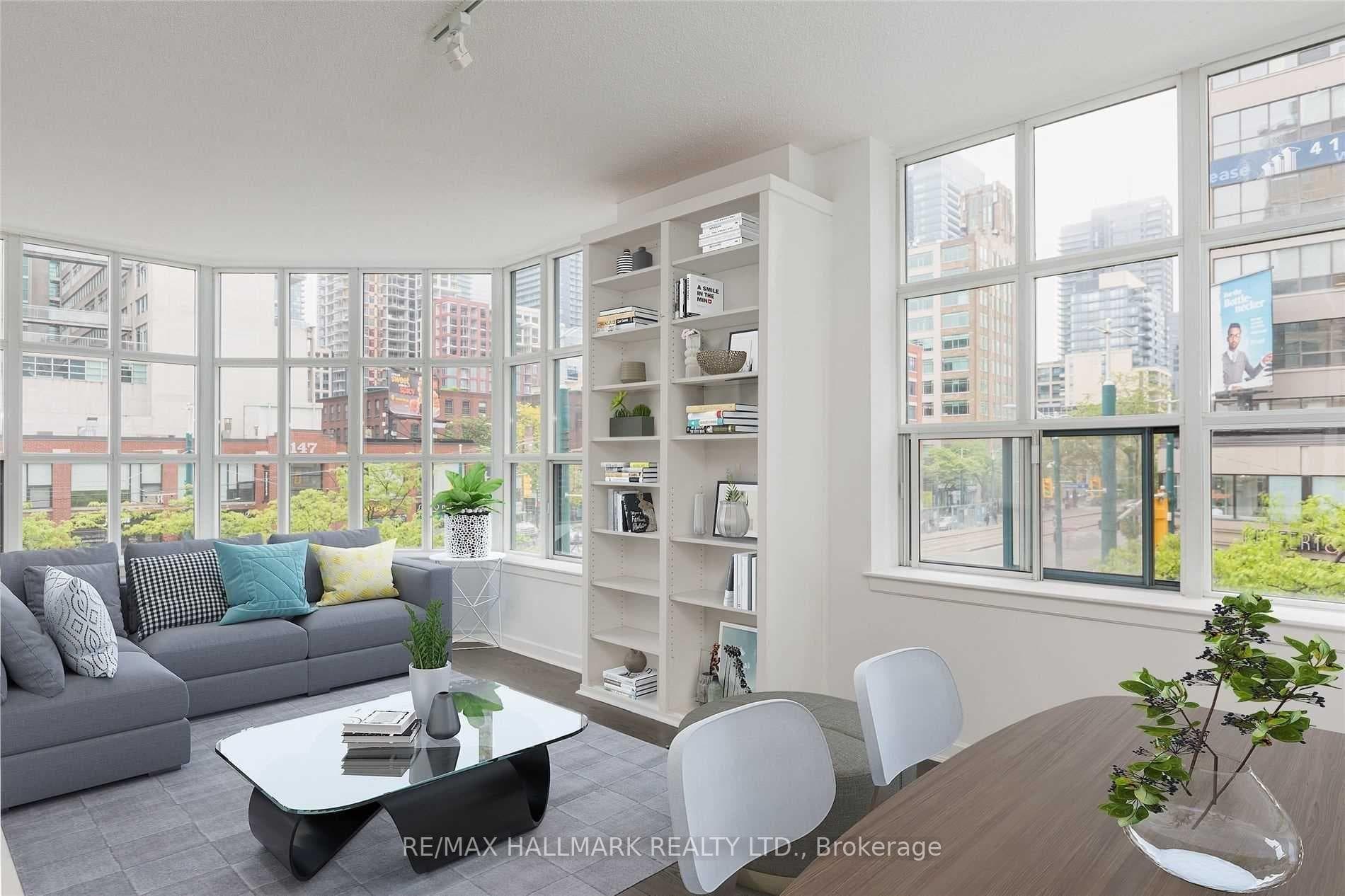 438 Richmond Street W 215, Toronto, ON M5V 3S6
